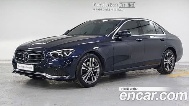 Mercedes-Benz E-Class 2023 — фото 17 из 17