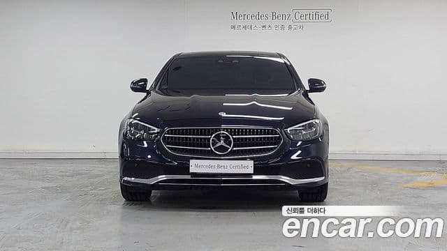 Mercedes-Benz E-Class 2023 — ფოტო 2/17