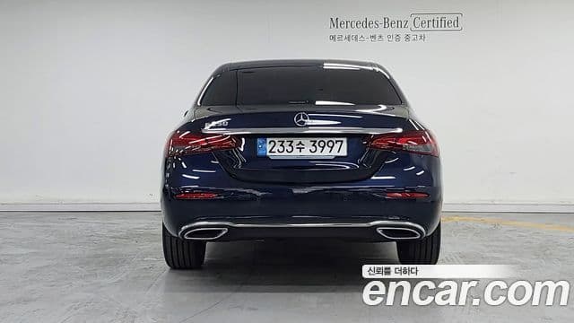 Mercedes-Benz E-Class 2023 — фото 3 из 17
