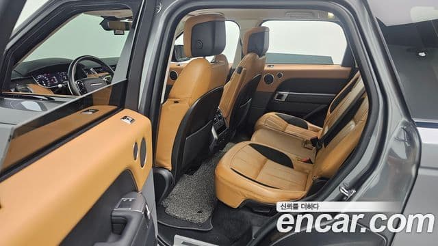 Land Rover Range Rover Sport 2019 — фото 12 из 20