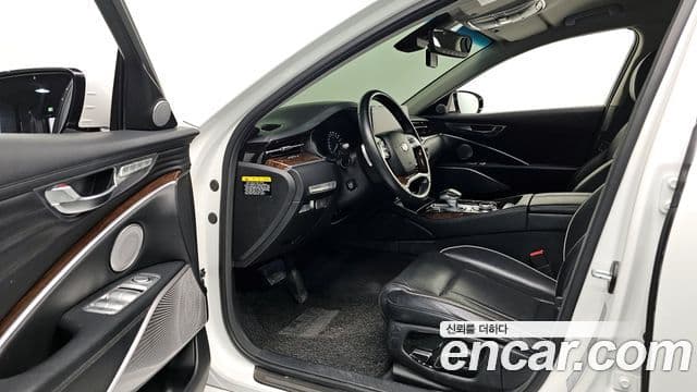 Kia The K9 2018 — Photo 6/20