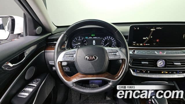 Kia The K9 2018 — Photo 7/20