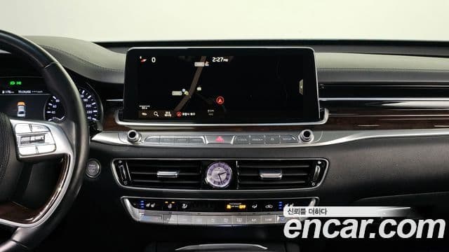 Kia The K9 2018 — Photo 13/20