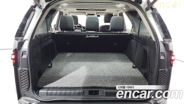 Land Rover Discovery 5 2022 — ფოტო 20/20