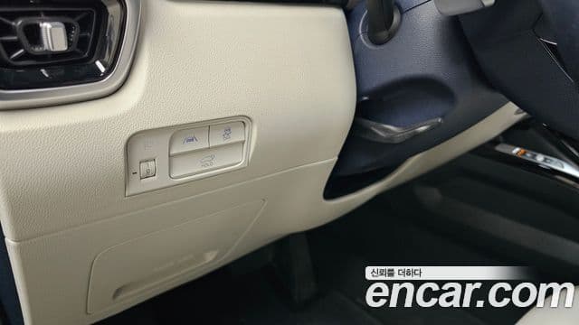 Kia Sorento 2021 — ფოტო 14/20