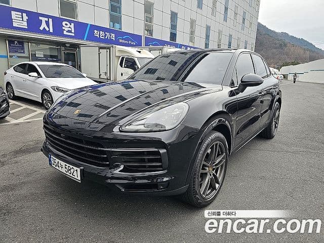 Porsche Cayenne 2019 — ფოტო 1/20