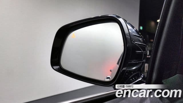 Kia Sorento 2022 — фото 17 из 20