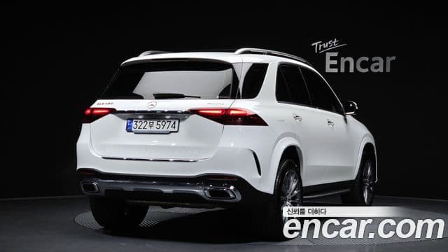 Mercedes-Benz GLE-Class 2023 — Şəkil 1/20