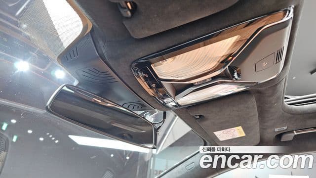 BMW 7 Series 2021 — Photo 4/20