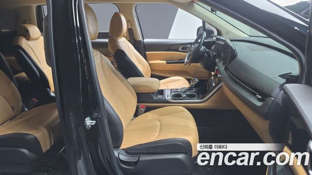 Kia Carnival 2022 — Şəkil 9/20