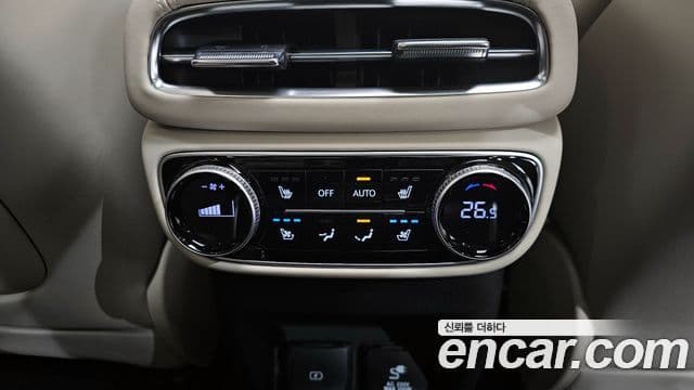 Genesis GV80 2022 — ფოტო 18/20