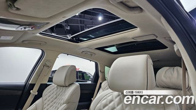 Genesis GV80 2022 — ფოტო 19/20
