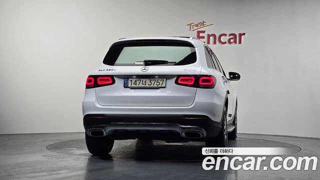 Mercedes-Benz GLC-Class 2021 — ფოტო 4/20