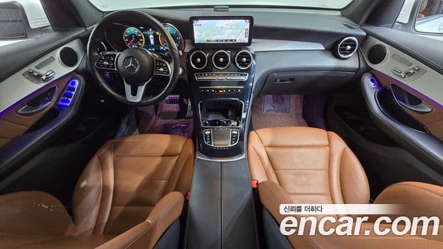 Mercedes-Benz GLC-Class 2021 — ფოტო 7/20