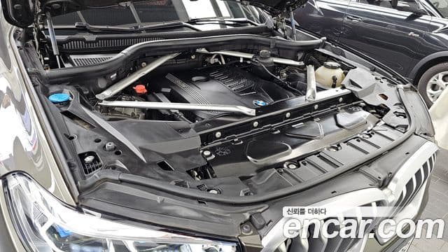 BMW X6 2022 — ფოტო 6/20