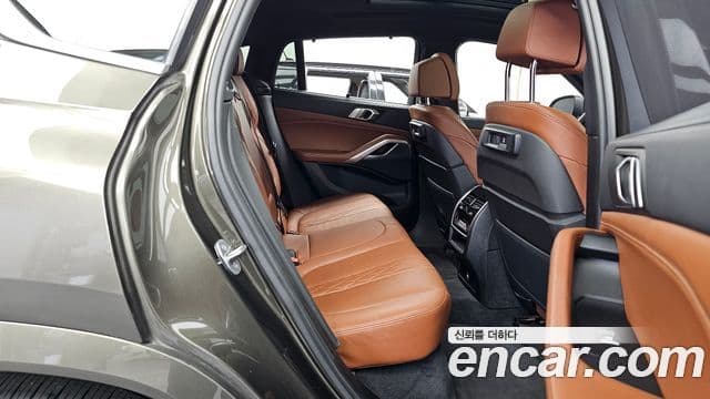 BMW X6 2022 — фото 12 из 20