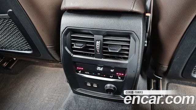 BMW 3 Series 2020 — Şəkil 19/20