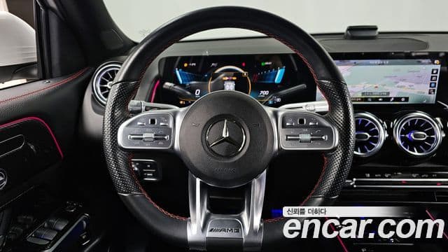 Mercedes-Benz GLB-Class 2021 — Şəkil 13/20