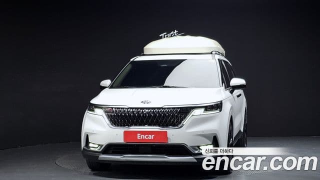 Kia Carnival 2021 — Фото 3/20