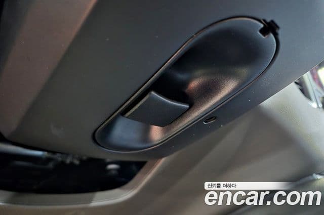 Porsche Macan 2018 — Photo 10/28