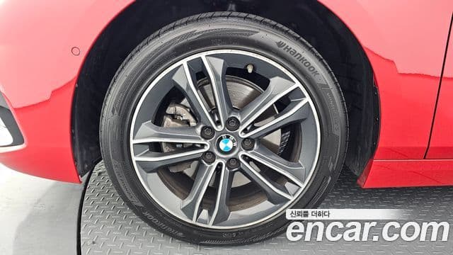 BMW 1 Series 2020 — ფოტო 5/20