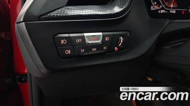 BMW 1 Series 2020 — ფოტო 17/20