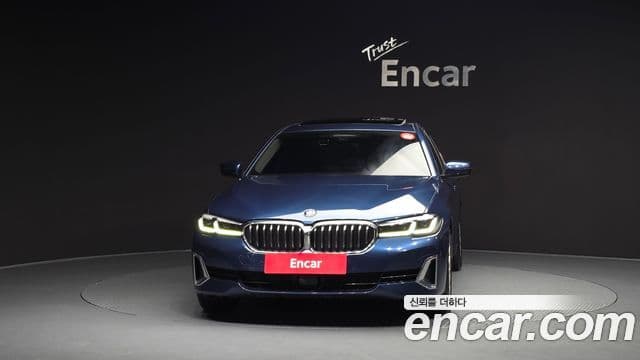 BMW 5 Series 2020 — ფოტო 3/20