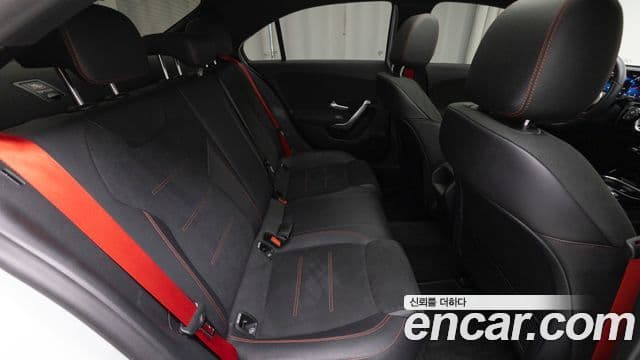 Mercedes-Benz A-Class 2021 — Şəkil 9/20