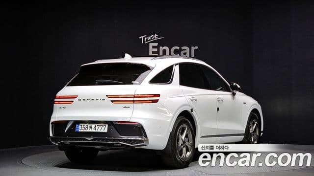 Genesis GV70 2024 — Şəkil 2/20