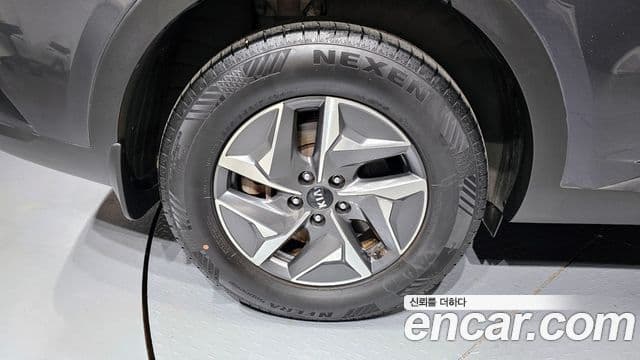 Kia Sorento 2021 — ფოტო 5/20