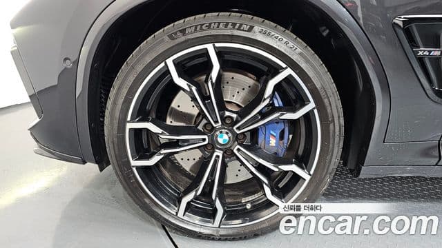 BMW X4 2021 — ფოტო 5/20