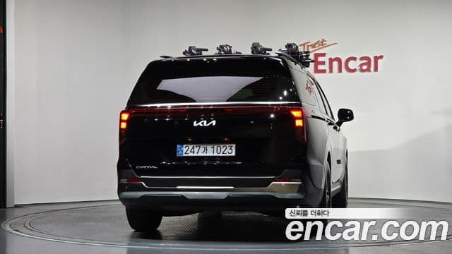 Kia Carnival 2024 — ფოტო 4/20