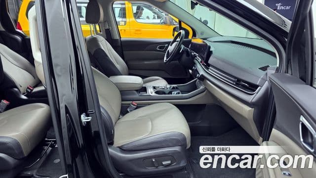 Kia Carnival 2024 — ფოტო 11/20