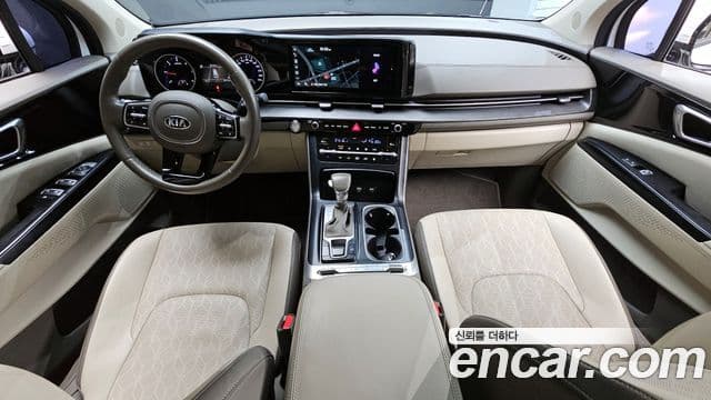Kia Carnival 2020 — Фото 7/20