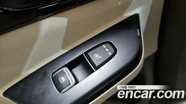 Kia Carnival 2020 — Фото 18/20