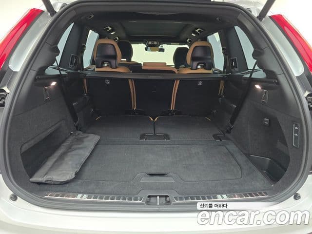 Volvo XC90 2025 — Şəkil 19/20