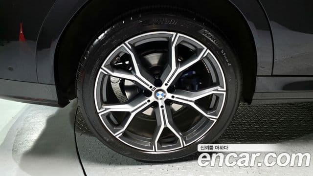 BMW X6 2022 — Фото 5/20