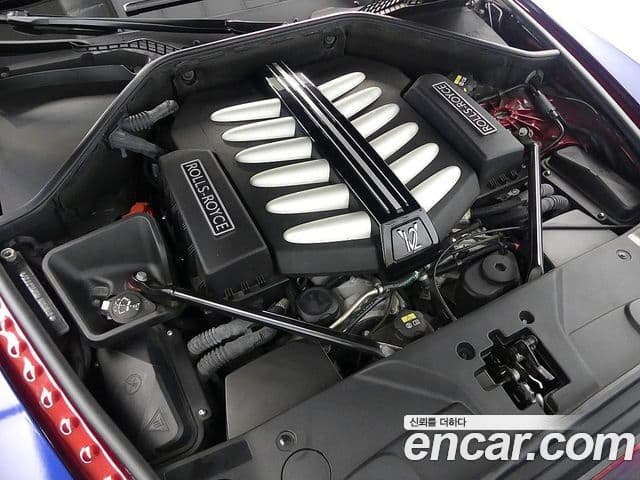 Rolls-Royce Dawn 2020 — ფოტო 4/20