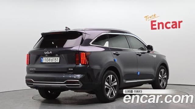 Kia Sorento 2023 — Şəkil 2/20