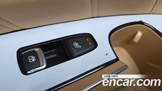 Kia Sorento 2023 — Şəkil 19/20