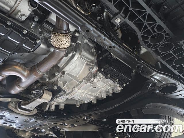 Kia Carnival 2024 — ფოტო 13/20