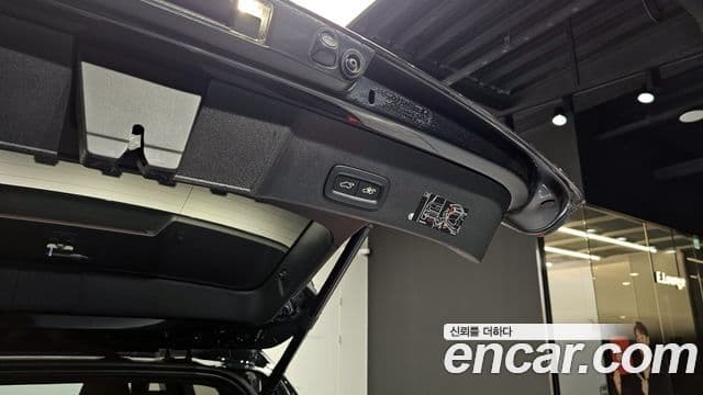 Volvo XC40 2021 — фото 19 из 20