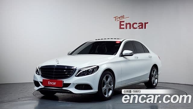 Mercedes-Benz C-Class 2018 — Şəkil 1/20