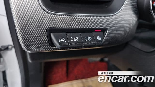 Renault Samsung XM3 2022 — Фото 13/20