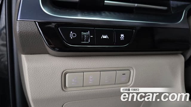 Kia Carnival 2021 — Şəkil 14/20