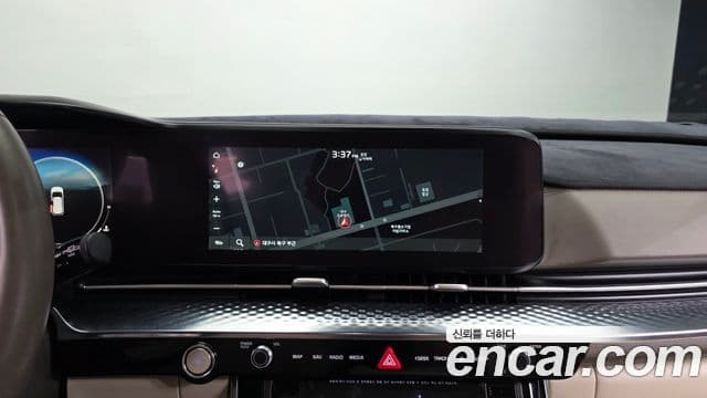 Kia Carnival 2021 — Şəkil 16/20