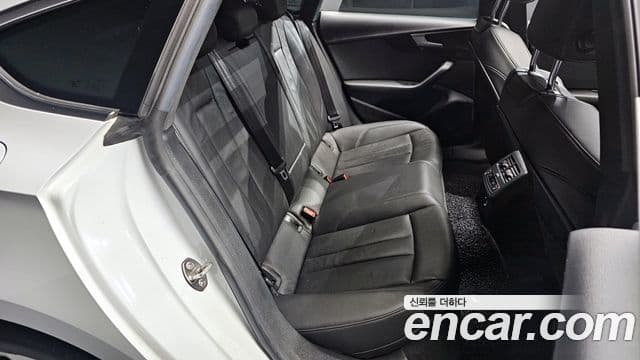 Audi A5 2019 — Şəkil 12/20