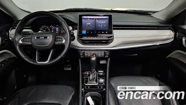 Jeep Compass 2022 — ფოტო 7/20