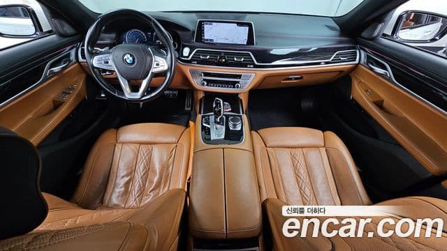 BMW 7 Series 2018 — Şəkil 7/20