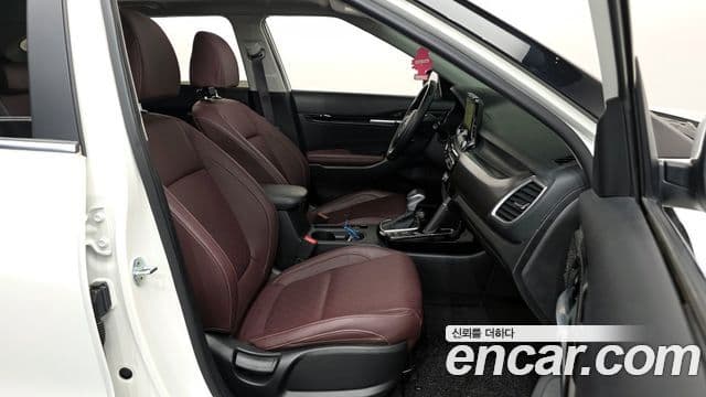 Kia Seltos 2019 — ფოტო 11/20